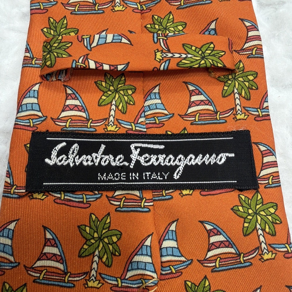 SALVATORE FERRAGAMO Silk Tie Sailboat Beach Nautical Colorful Made Italy Rare!! - Picture 3 of 8